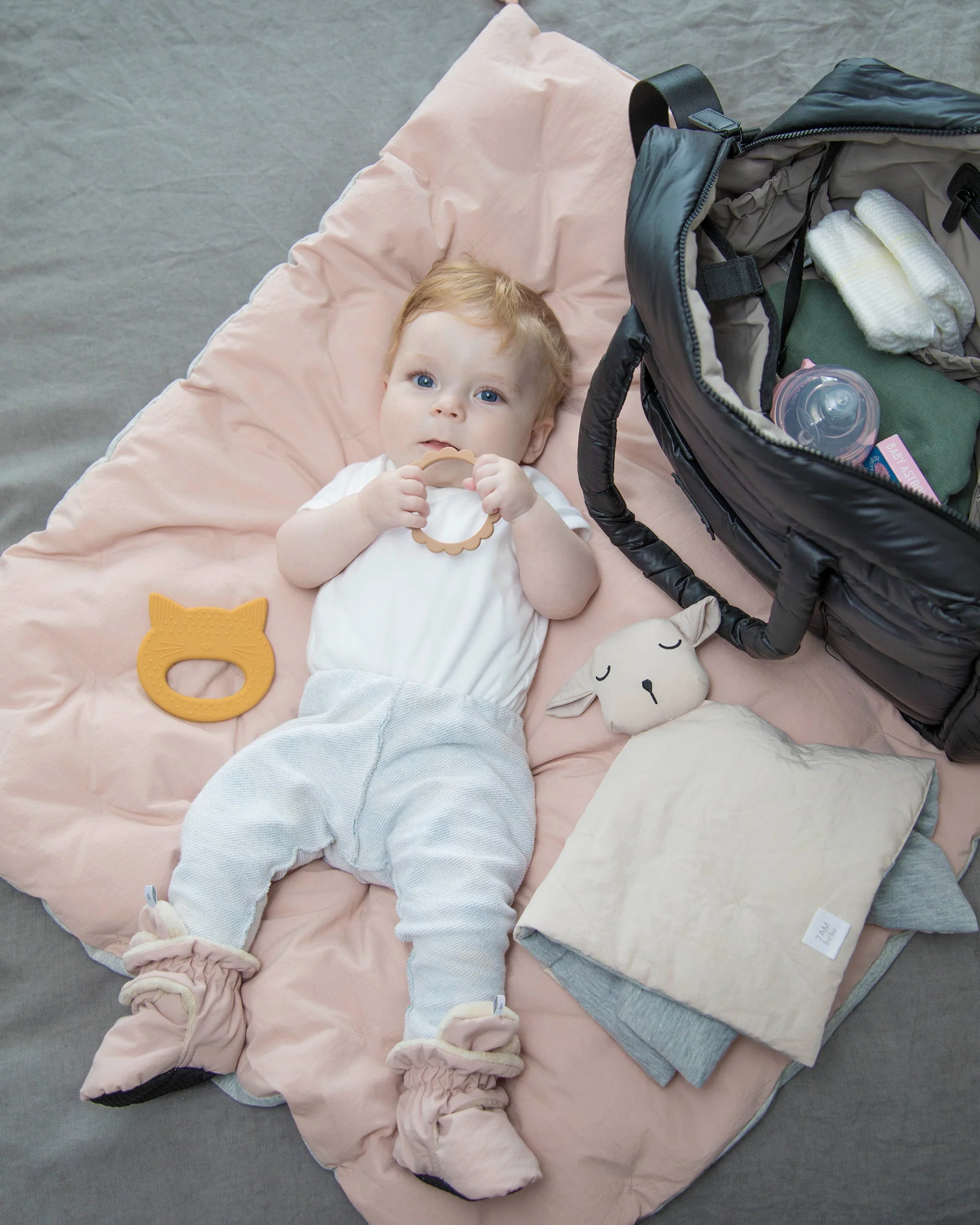 7AM Enfant SoHo Diaper Carryall - Image 6