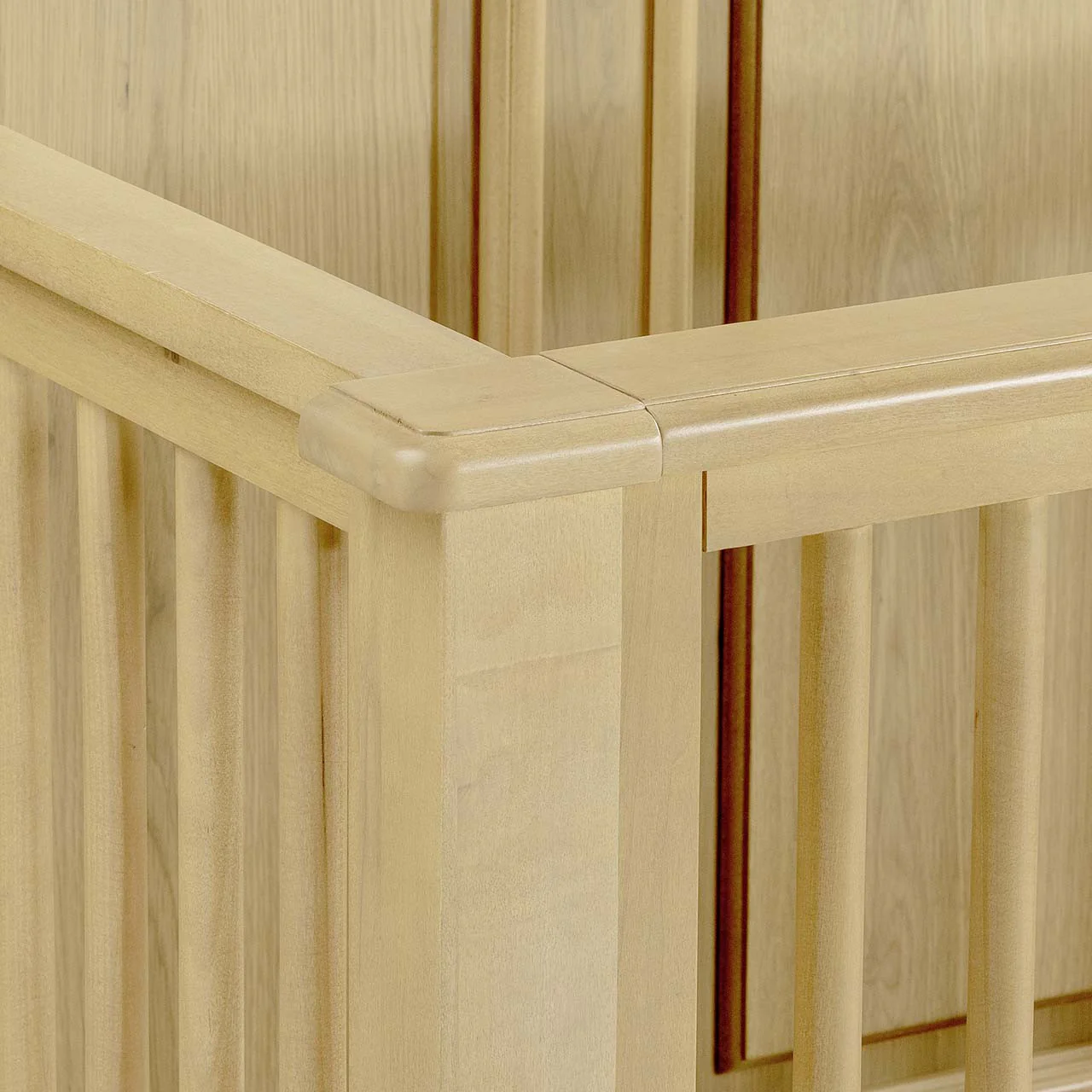 appleseed Solvang Flat Top Crib - Image 14