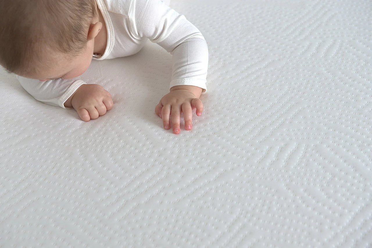 BabyRest Gold Innerspring Crib Mattress - 162 Coils - Image 8