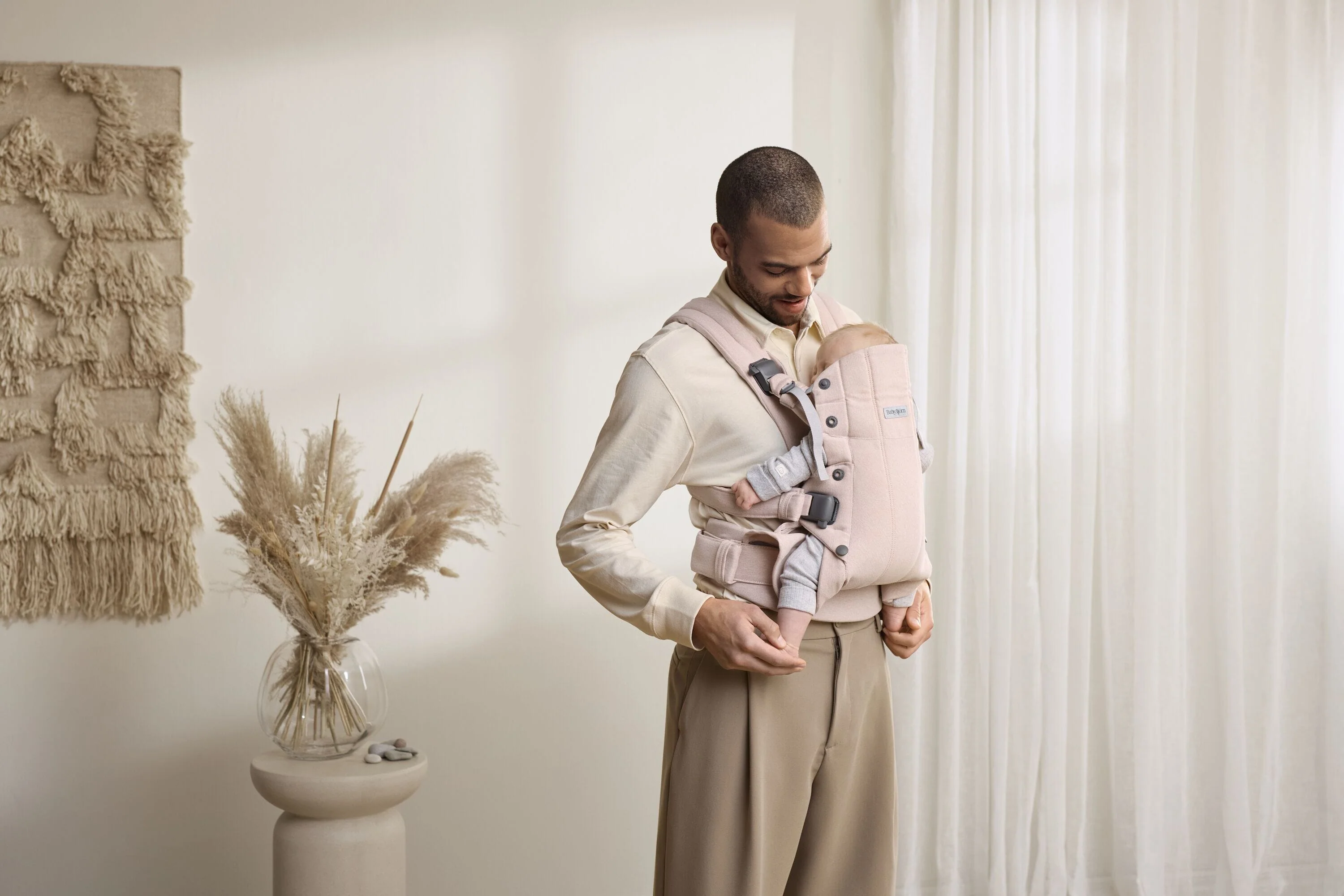 BabyBjorn Baby Carrier Harmony - Image 16