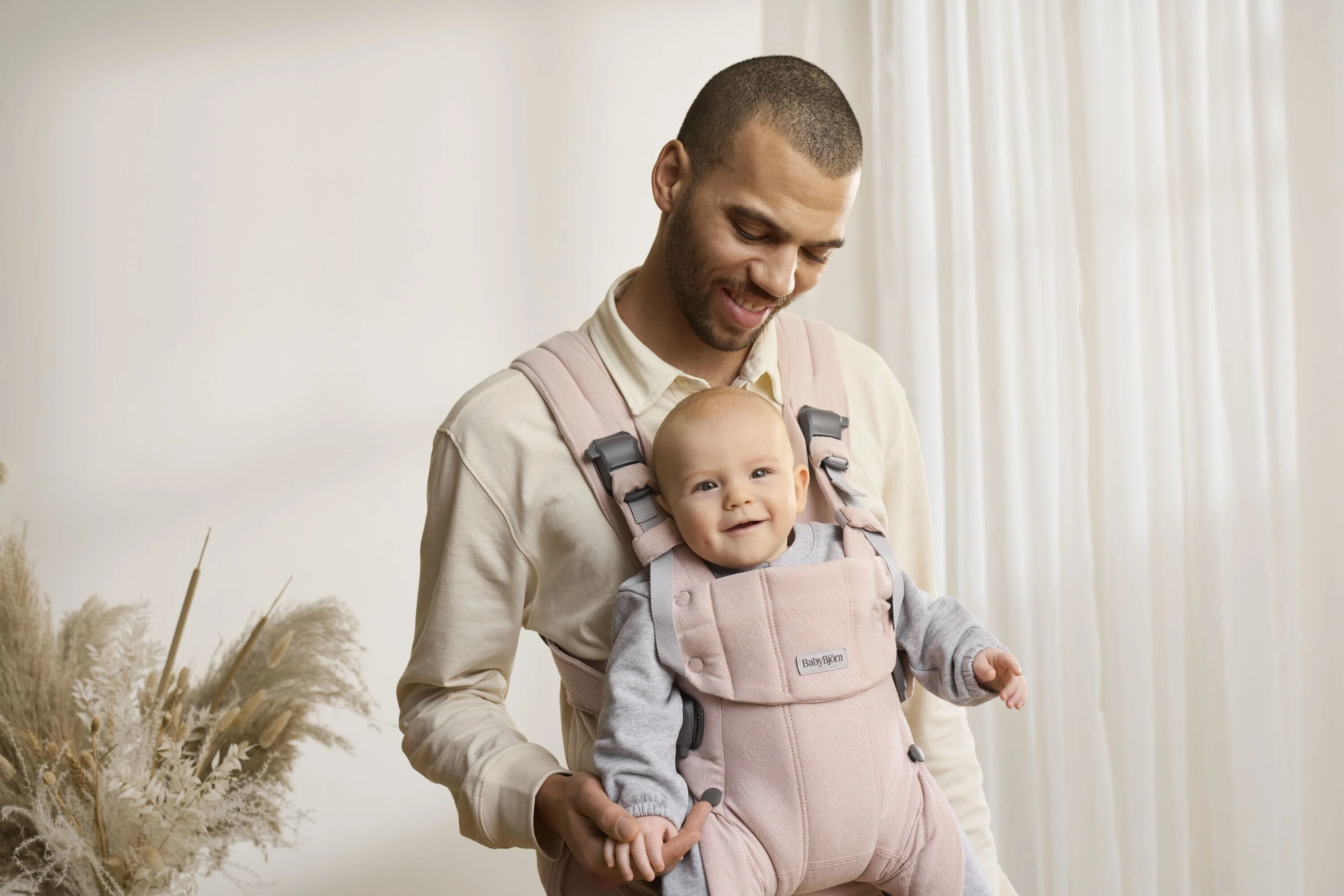 BabyBjorn Baby Carrier Harmony - Image 20