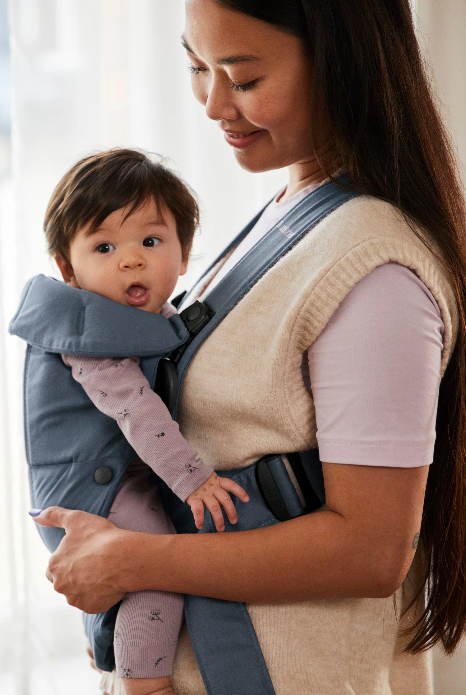 BabyBjörn Baby Carrier Mini - Image 11