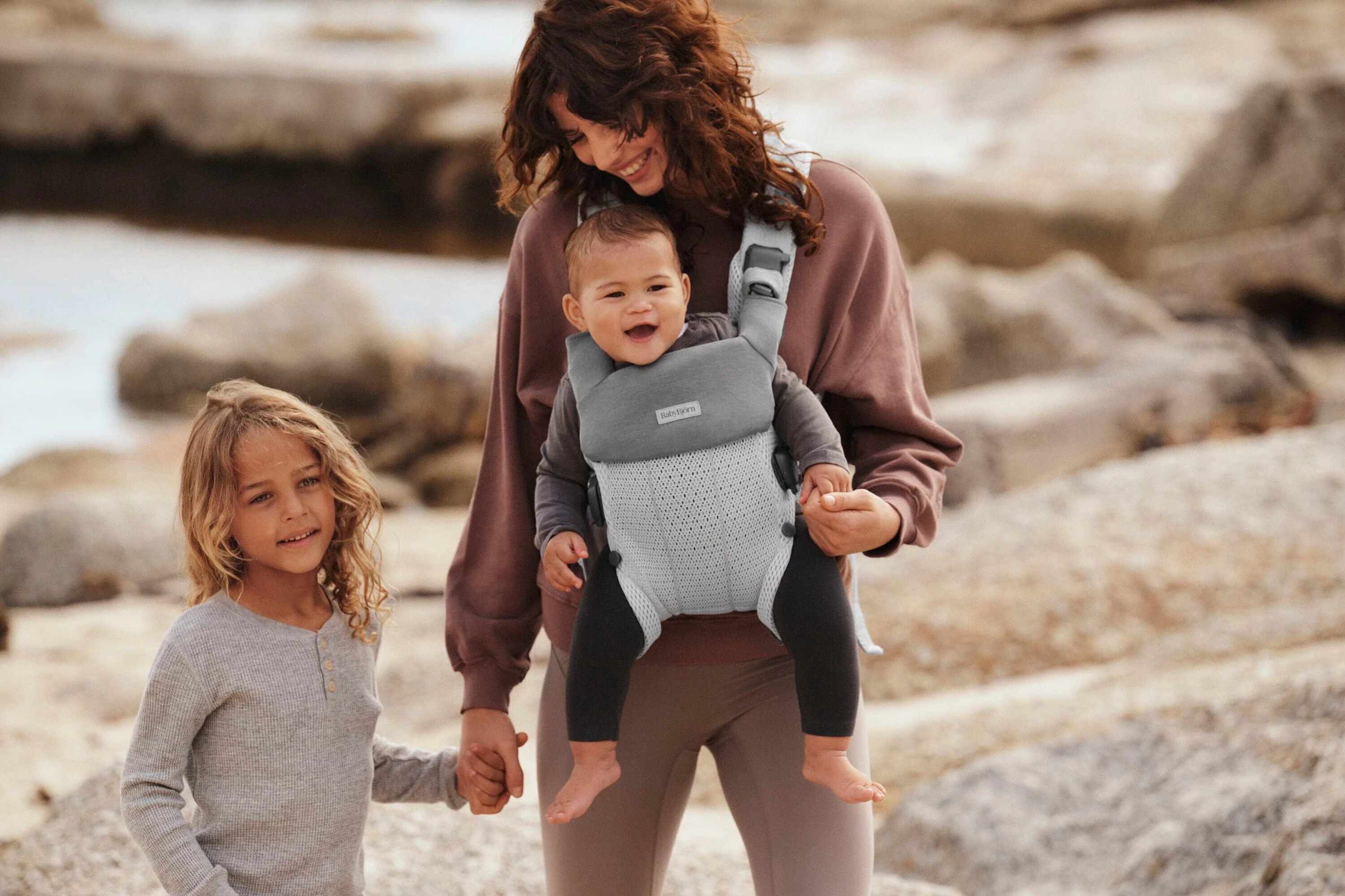 BabyBjorn Bib for Baby Carrier Harmony - Image 10