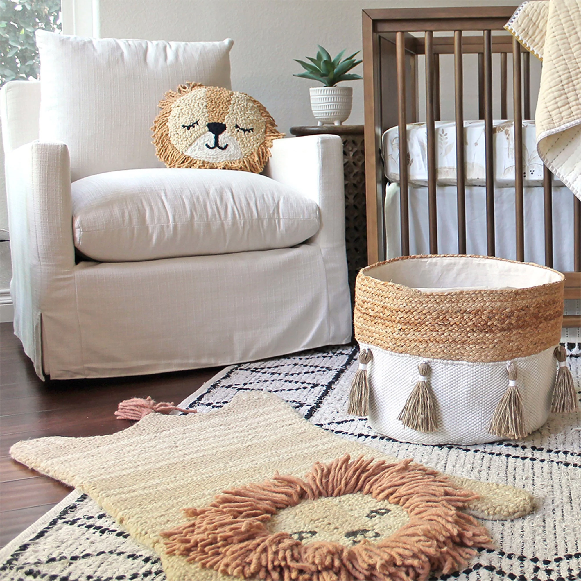 Crane Baby Lion Decorative Nursery Rug