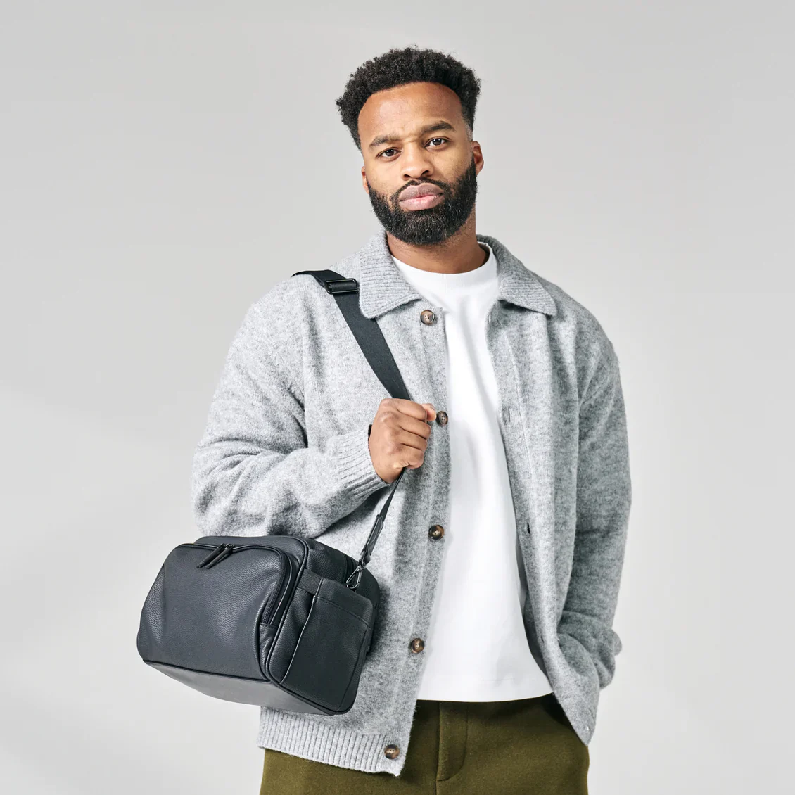 DFY R1 Diaper Bag - Black - Image 4