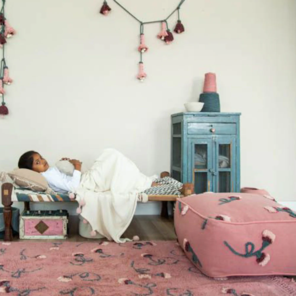 Lorena Canals Pouffe English Garden Ash Rose - Image 5