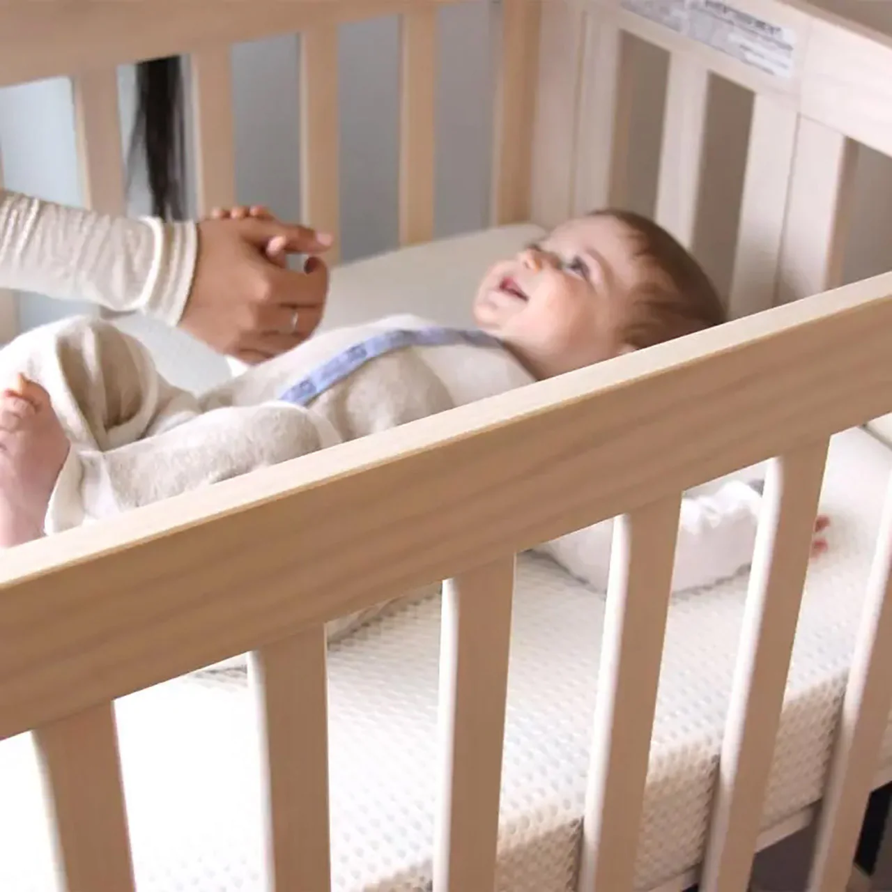 Lullaby Earth Breathe-Safe Breathable Mini Crib Cover - White - Image 6