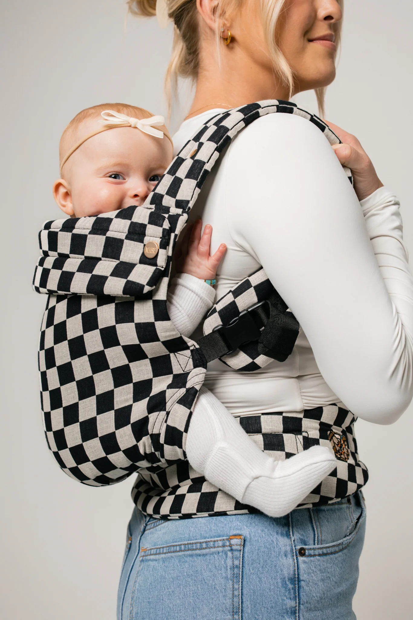 Mabē The Monarch Carrier - Ebony Check - Image 3