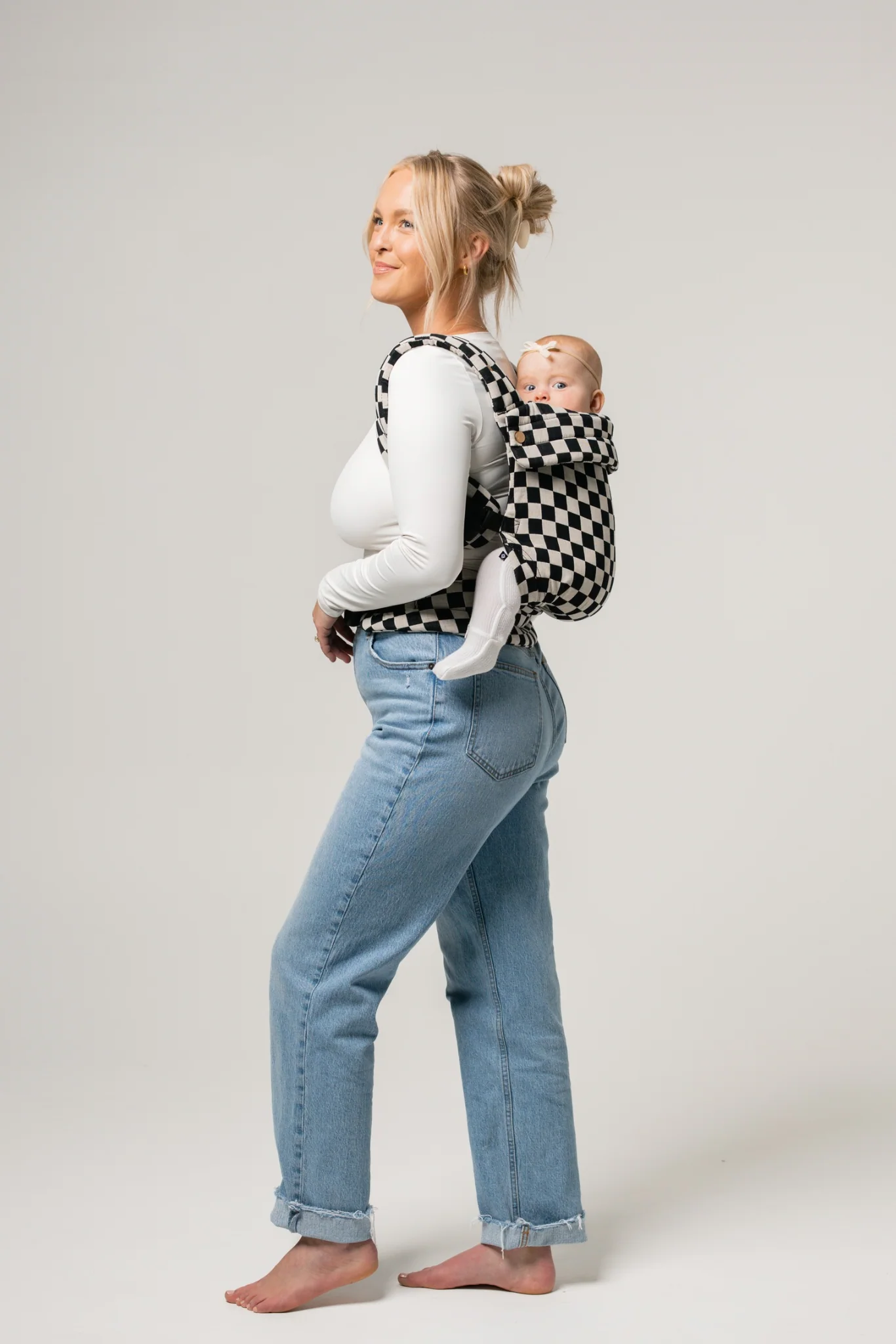 Mabē The Monarch Carrier - Ebony Check - Image 6