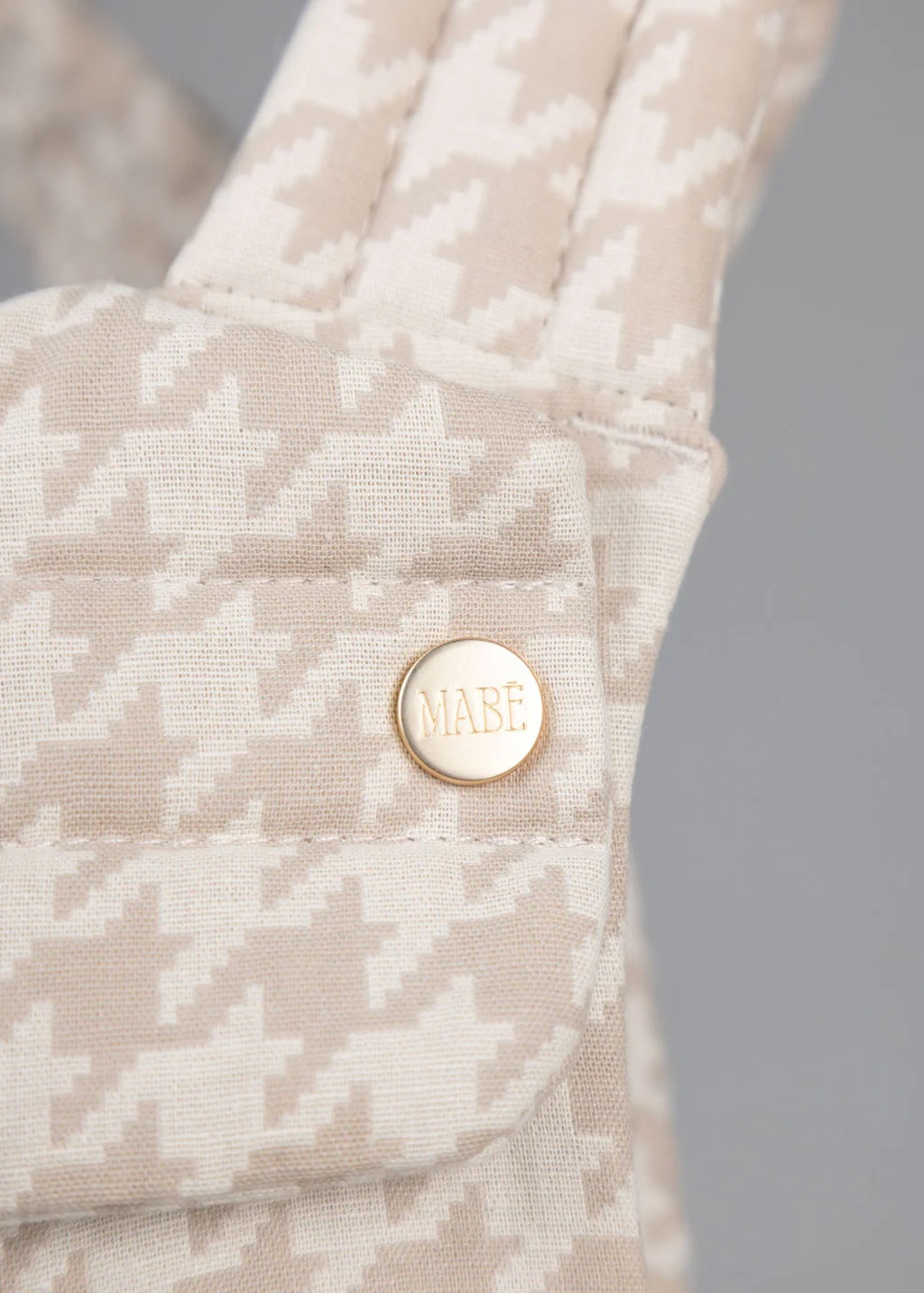 Mabē The Monarch Carrier - Houndstooth - Image 10