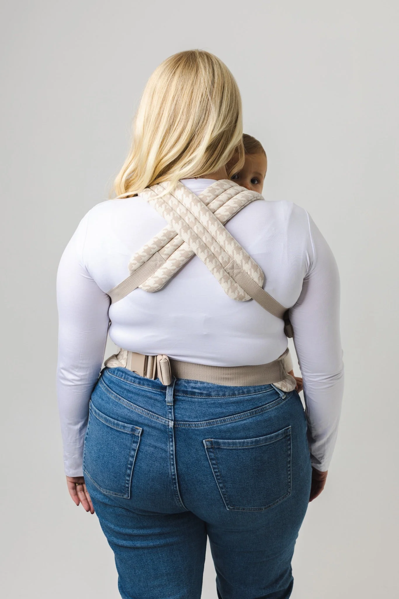Mabē The Monarch Carrier - Houndstooth - Image 9
