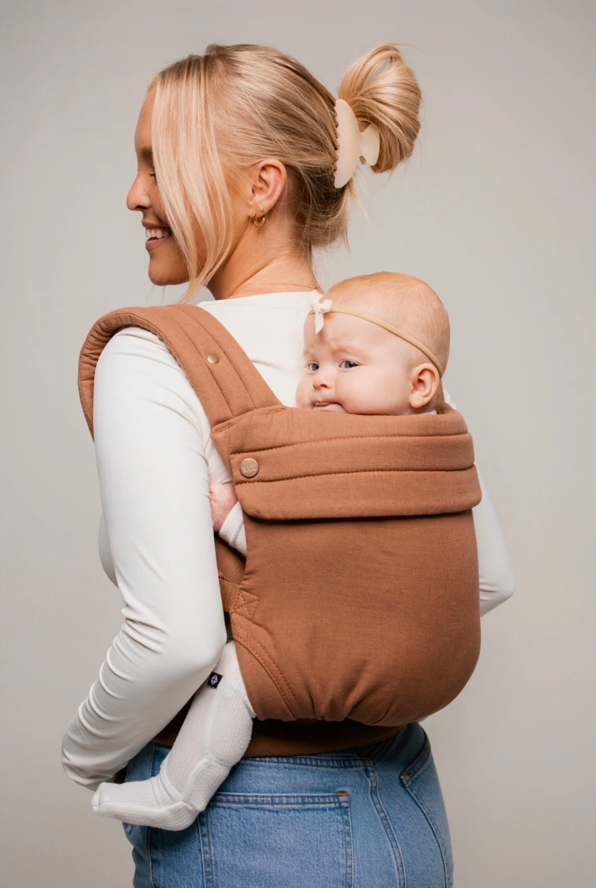 Mabē The Monarch Carrier - Mocha - Image 5