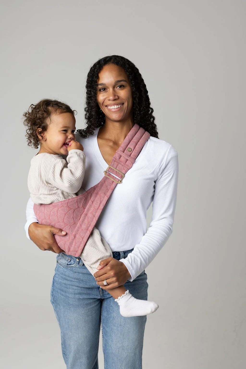 Mabē The Monarch Toddler Sling - Mauve Wings - Image 3