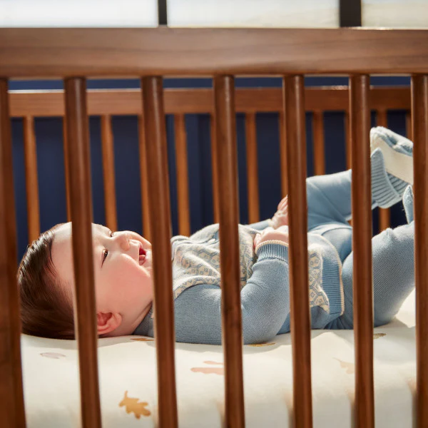 Maxi Cosi Embraced Forms 4-in-1 Convertible Crib - Image 8