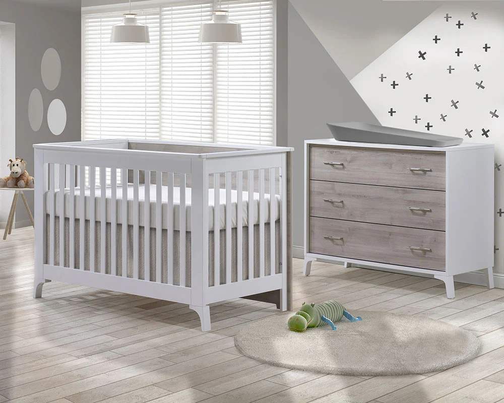Natart Metro 2 Piece Set - Convertible Crib and 3 Drawer Dresser - Image 4