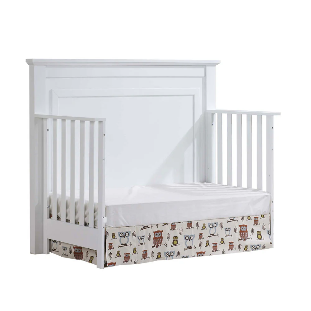 Natart Taylor 5-in-1 Convertible Crib - Image 4