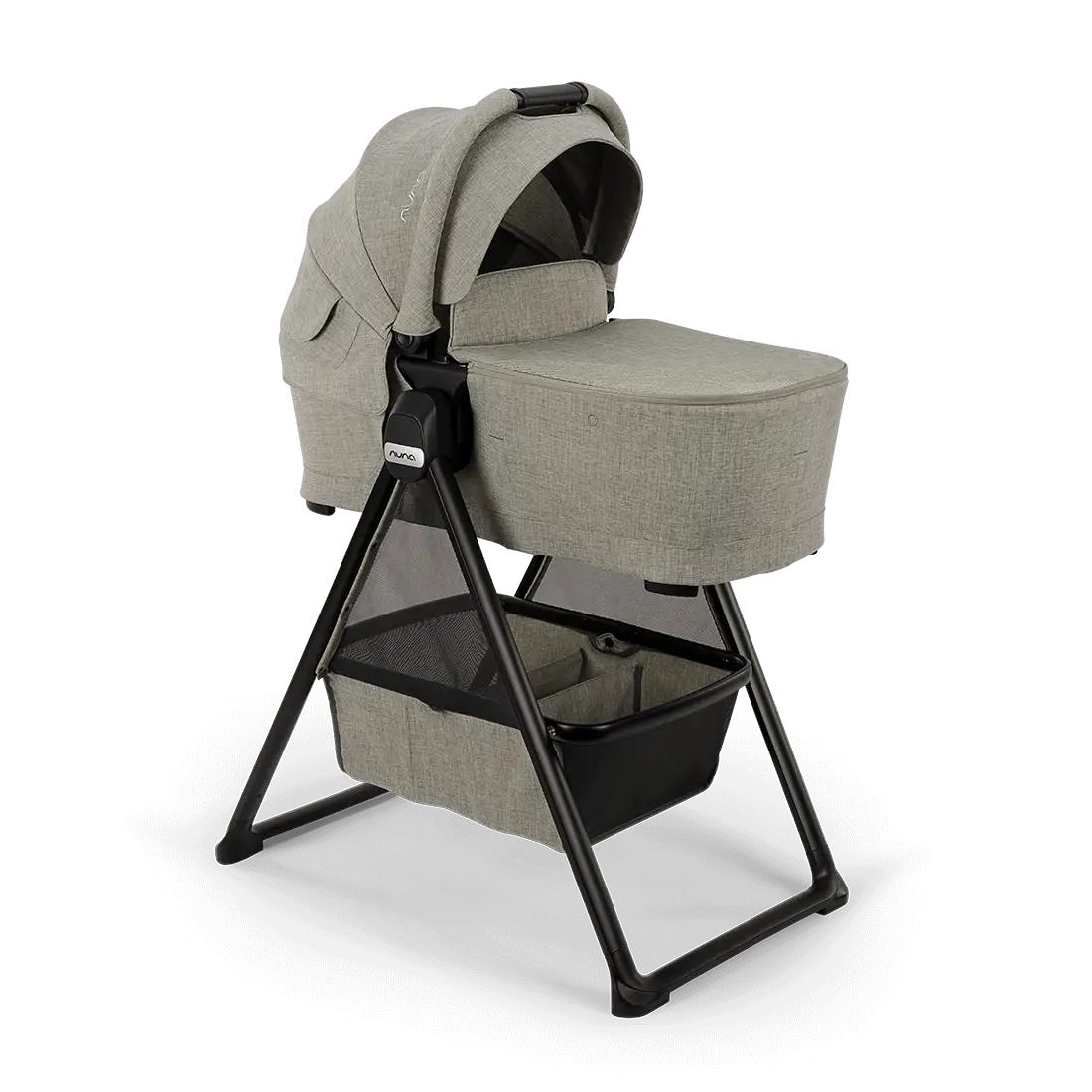 Nuna SWIV & TRIV series bassinet + stand BMW Collection
