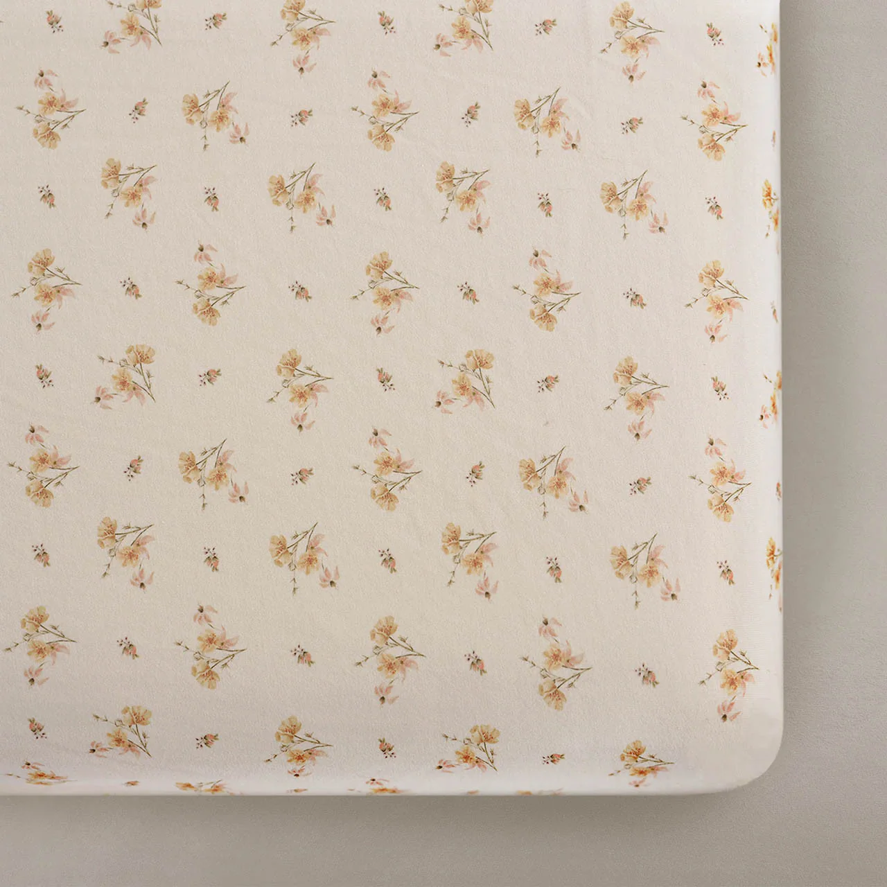 Oilo Fable Crib Sheet- Dainty Floral Organic Jersey