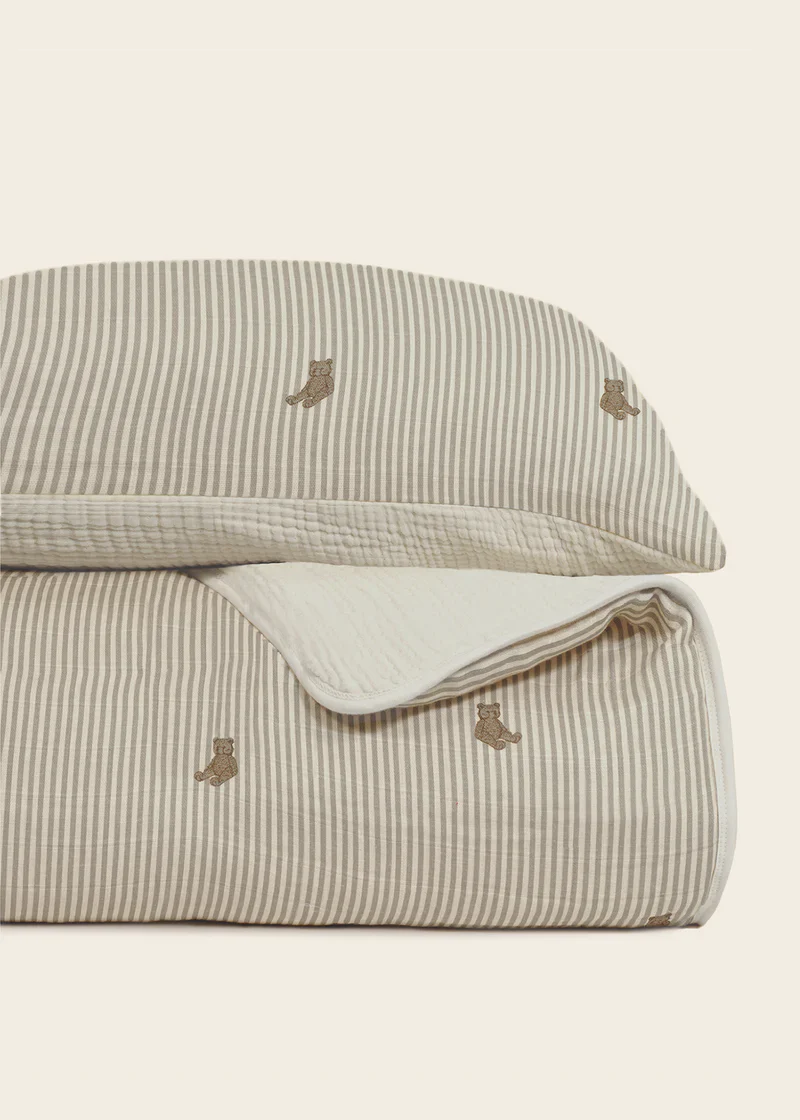 Oilo Muslin Quilt Set