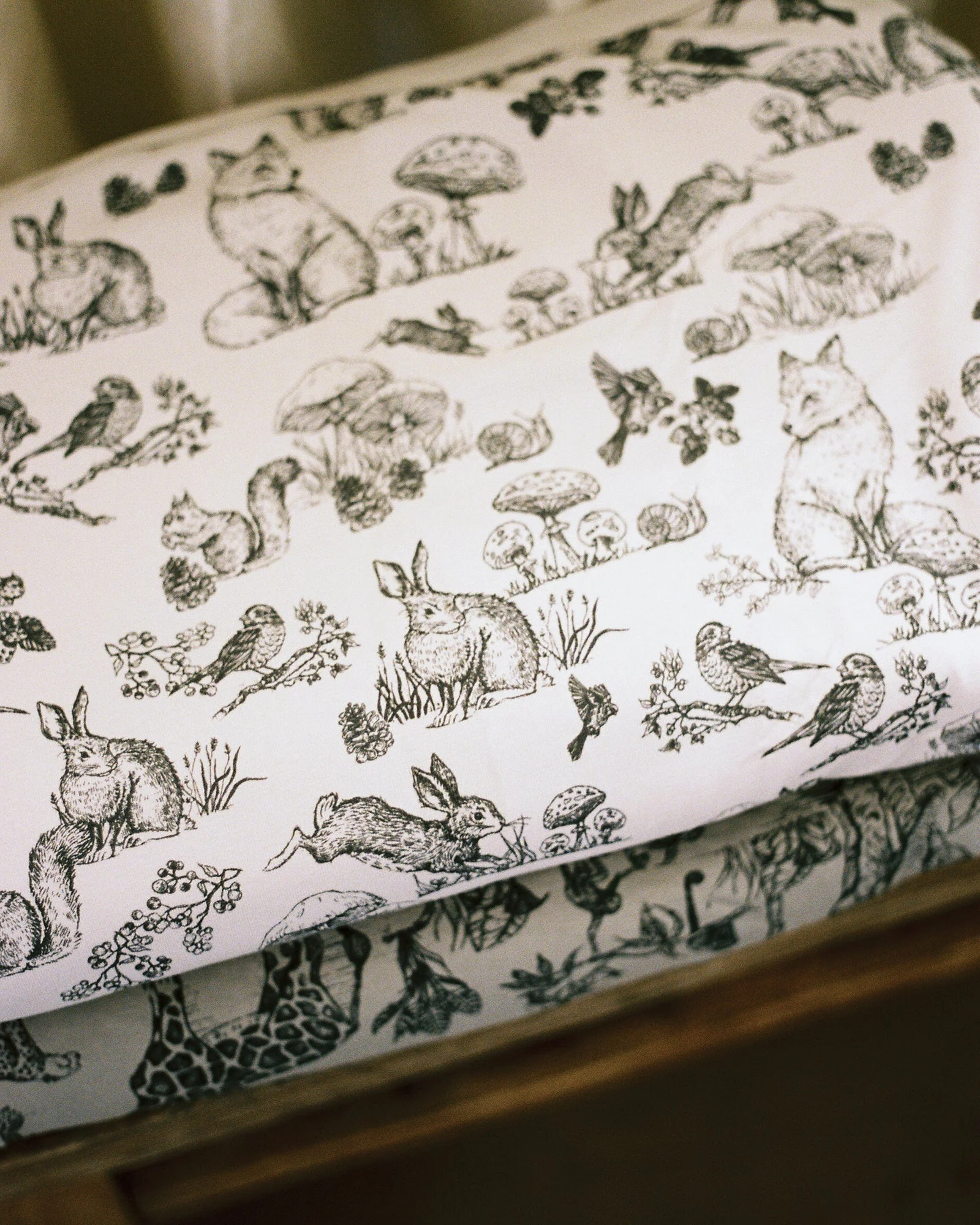 Oilo Woodland Nursery - Cuddle Plush Infant Blanket - Image 2
