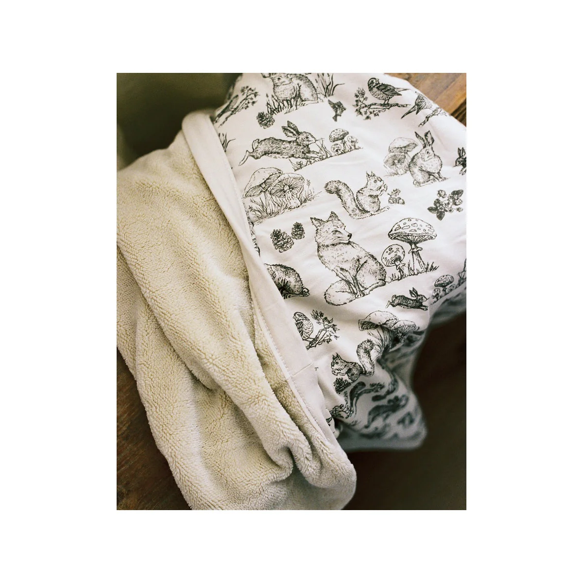 Oilo Woodland Nursery - Cuddle Plush Infant Blanket - Image 4