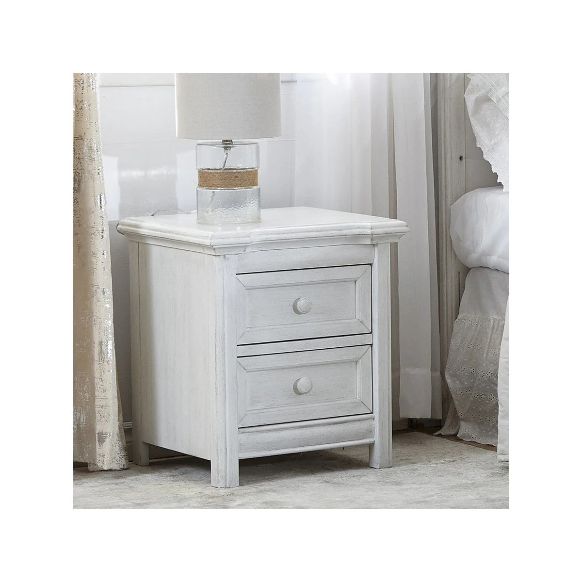 Pali Cristallo Nightstand in Vintage White - Image 4