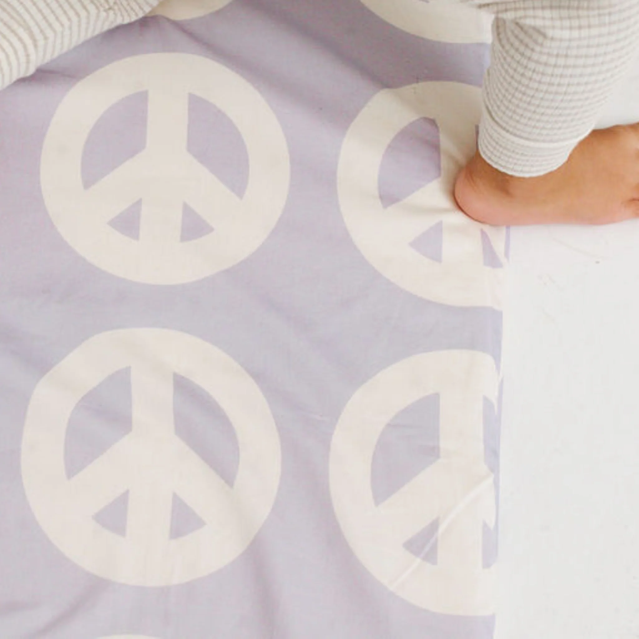 Toki Kids Peace Sign Organic Cotton Mat - Image 4