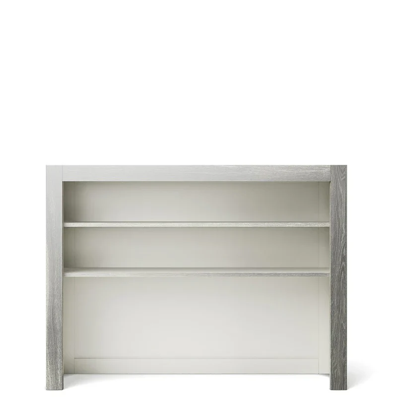 Romina Ventianni Hutch - Image 3