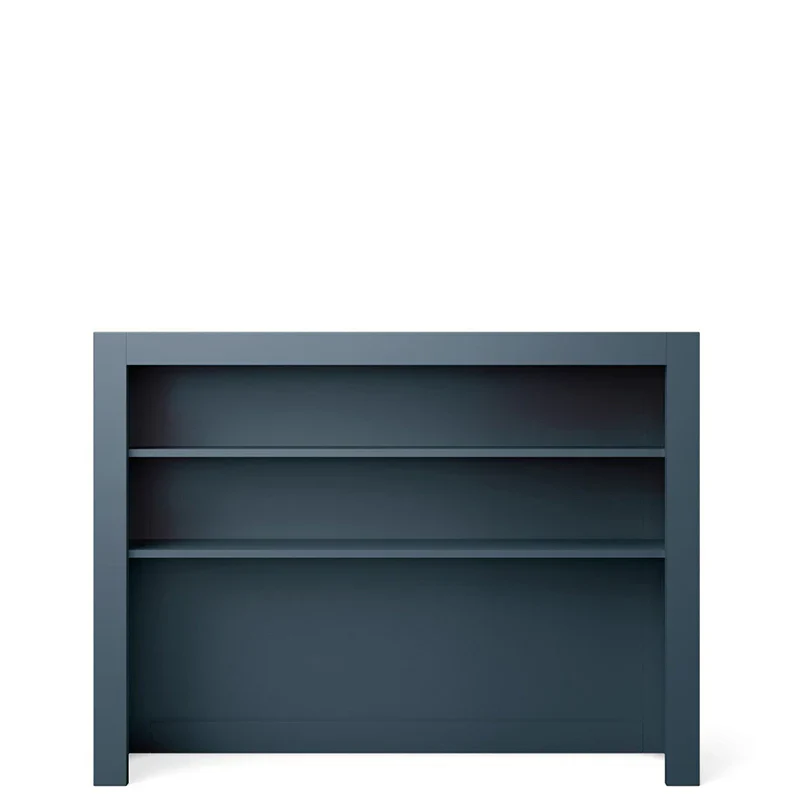 Romina Ventianni Hutch - Image 4