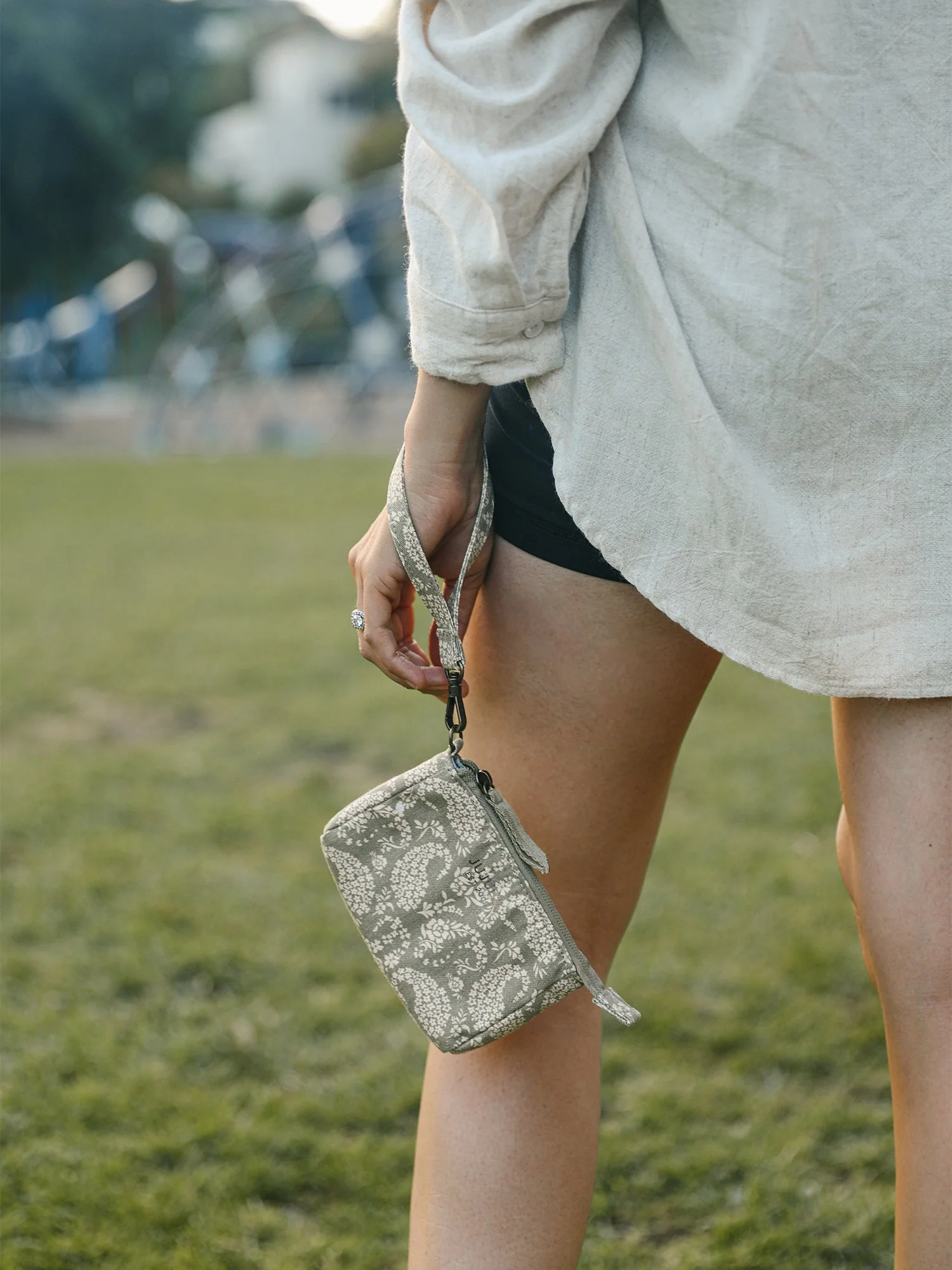JuJuBe Sazan + JuJuBe 3-piece Pouch Clutch Purse Set - Paisley Floral - Image 7