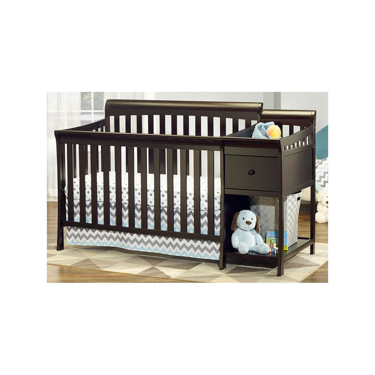 Sorelle Florence 4 In 1 Crib & Changer in Espresso - Image 3