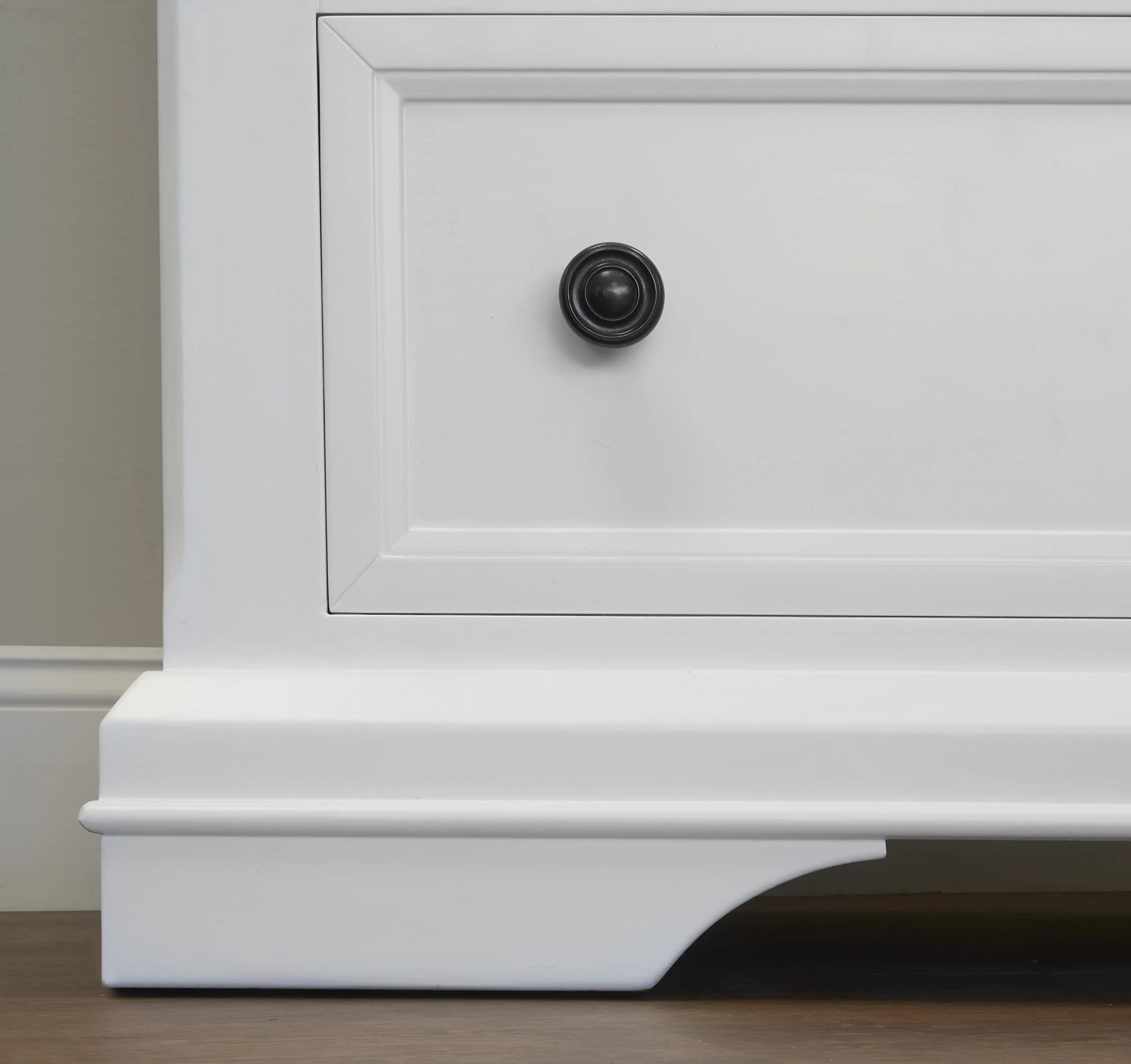 Sorelle Portico 5 Drawer Dresser - White - Image 6
