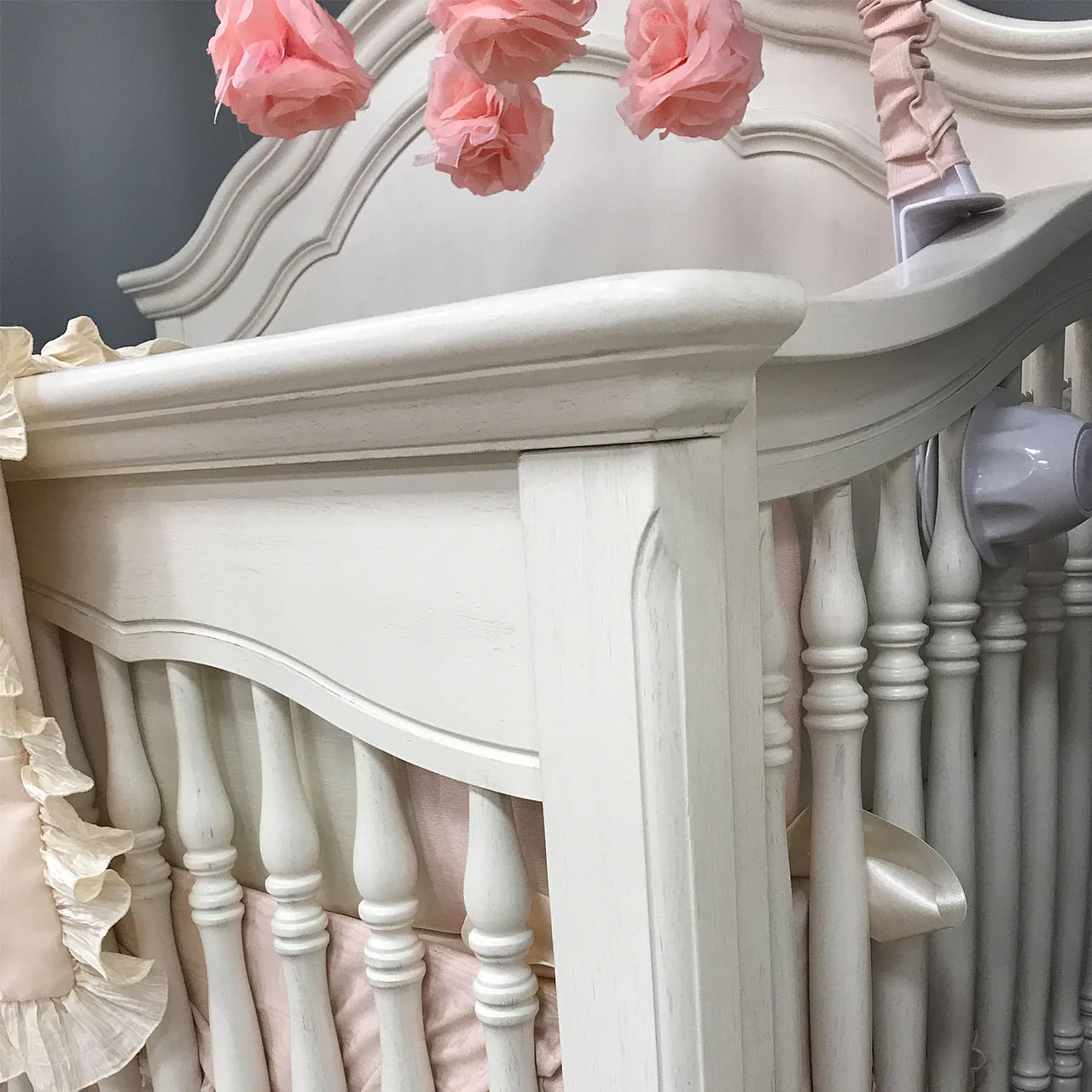 Stella Baby and Child Athena 3 Piece Nursery Set in Belgium Cream - Image 6