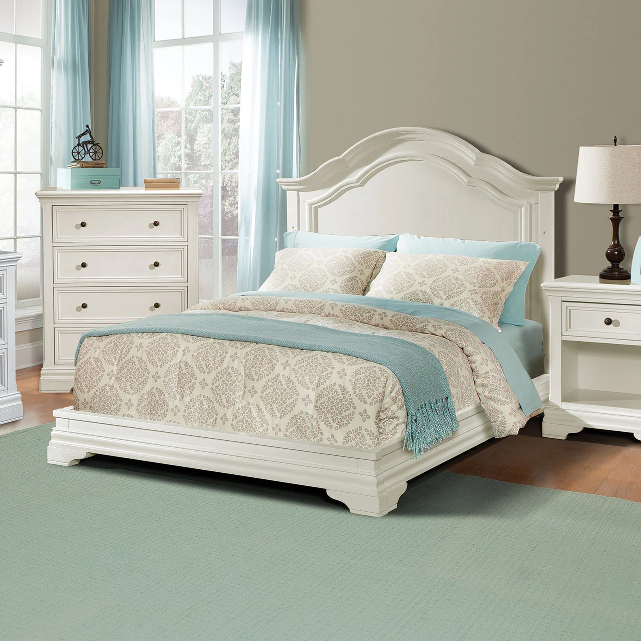 Stella Baby and Child Athena Collection Bedrails in Belgium Cream - Image 3