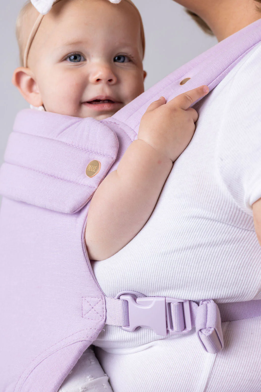 Mabē The Monarch Baby Carrier - Lilac Skies - Image 4