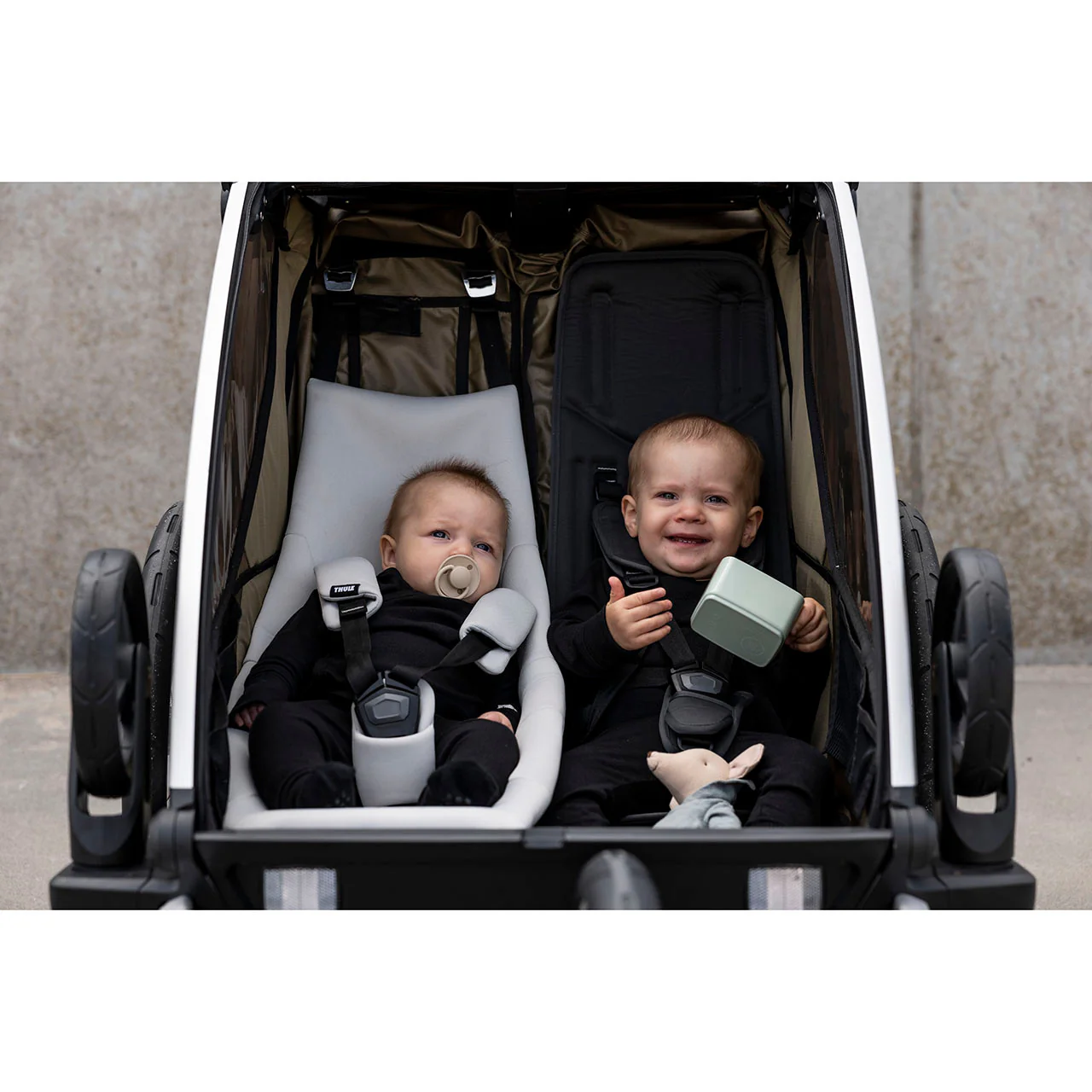 Thule Chariot Infant Sling 2.0 - Image 4