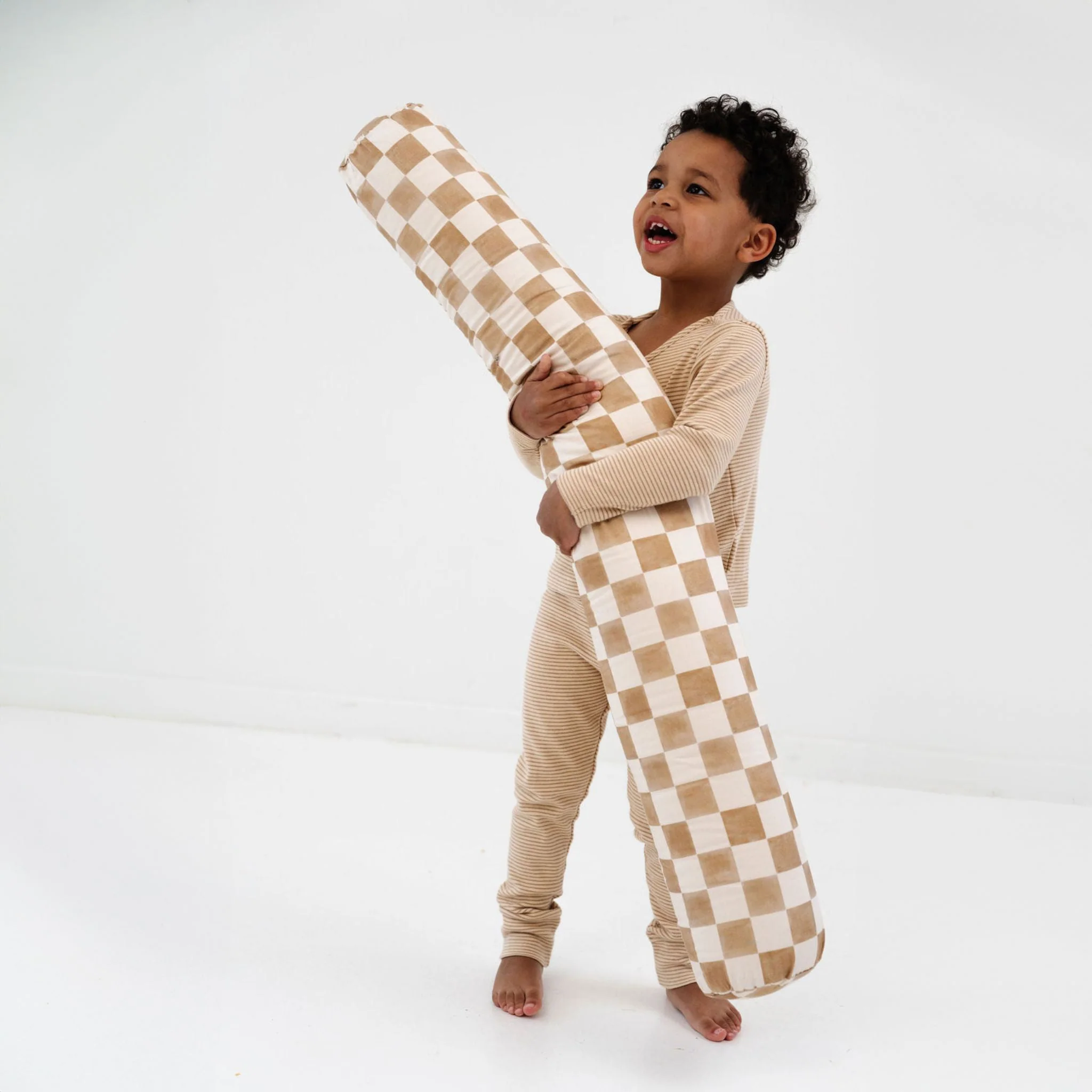 Toki Kids Checker Toffee Support Pillow - Image 3
