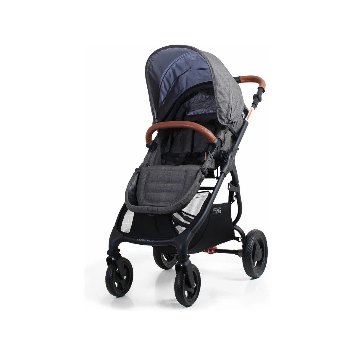 Valco Snap Ultra Trend Reversible Seat Stroller in Charcoal - Image 3